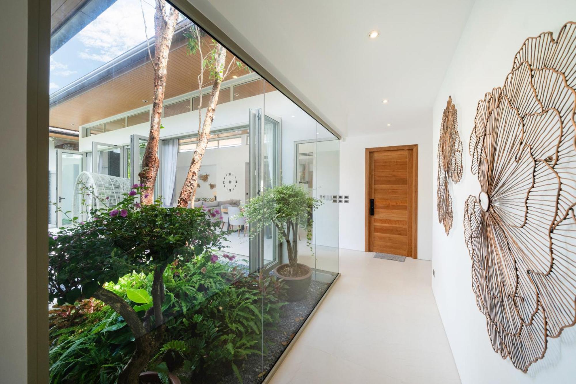 Private Swimming Pool And Garden Вилла